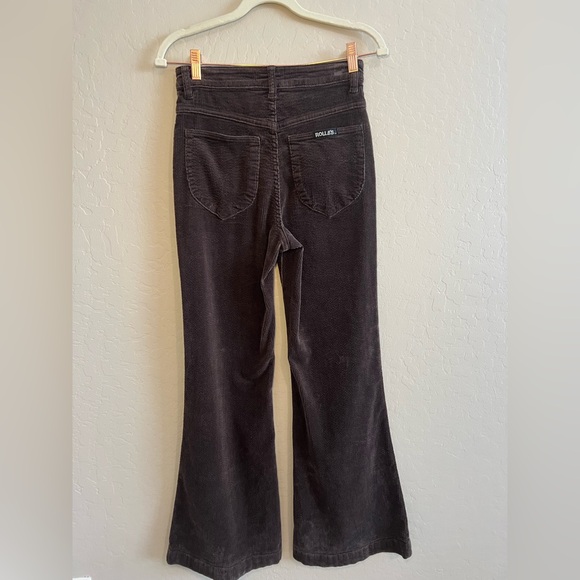 Eastcoast Flare Cord Wide | Elm | Rolla's Jeans - Picture 15 of 16